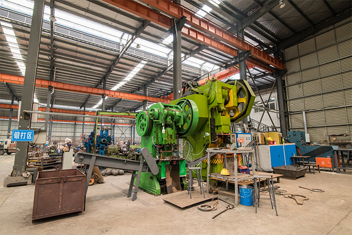 柳州网架配件-锥头加工车间